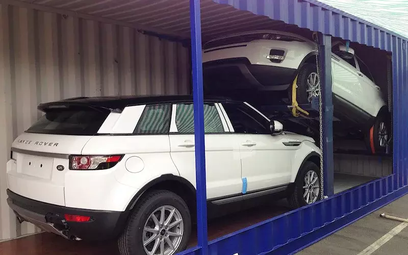 Classic car shipping